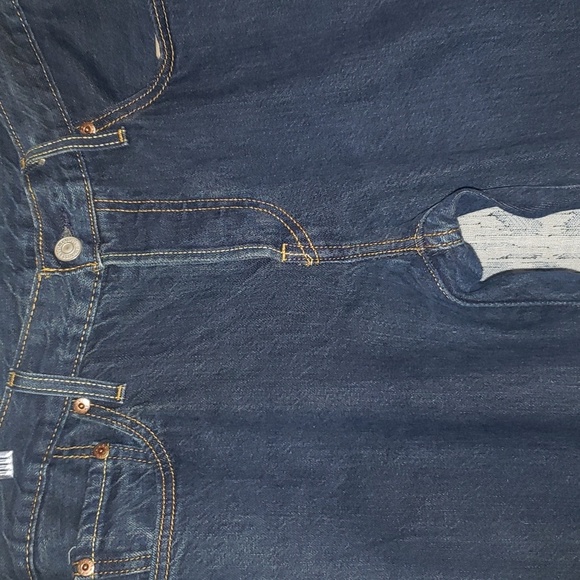 Denim Fit Levi's New 501 CT (Customized Tapered) Denim Fit - Picture 2 of 7